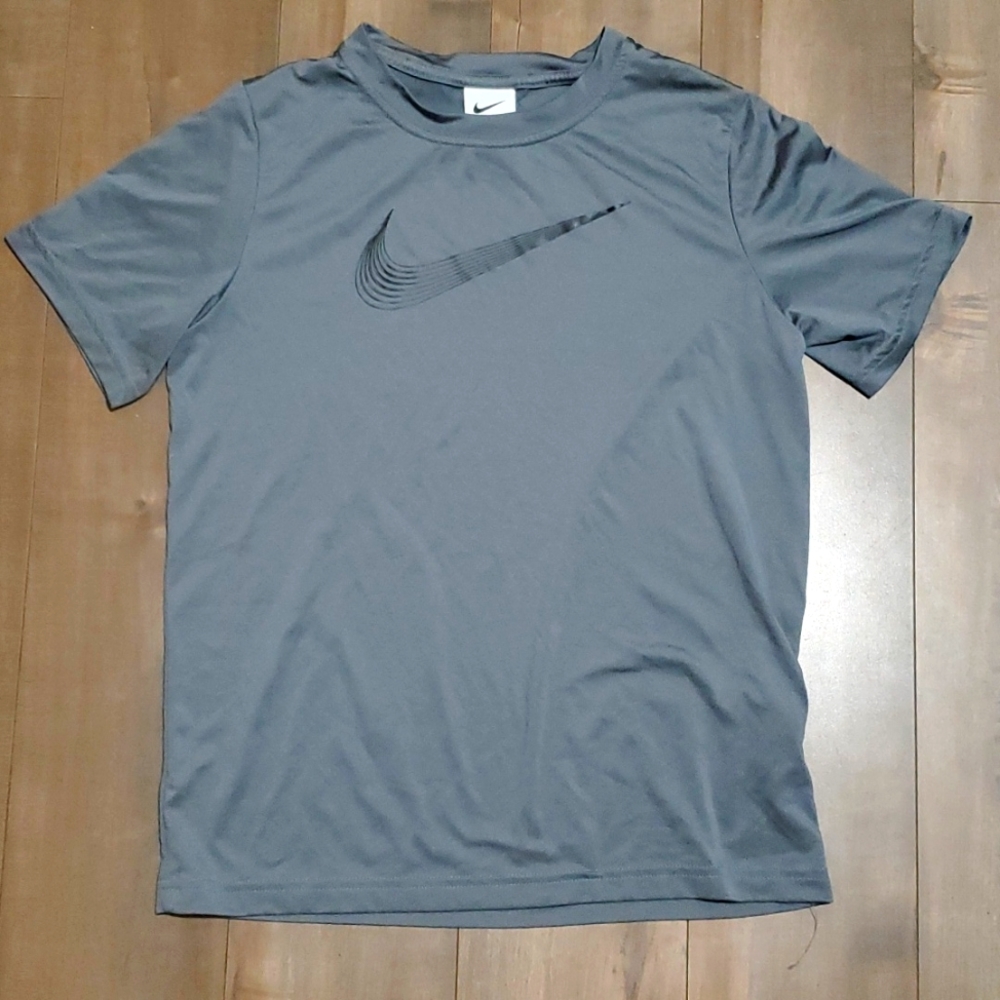 Nike Top